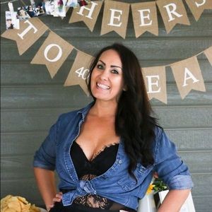 Meet your Posher, Elizabeth